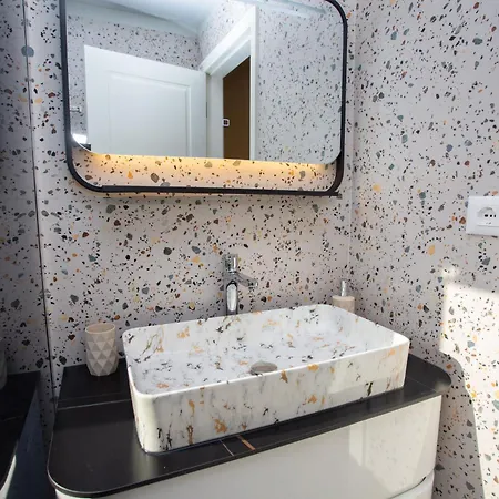 David Center * Tirana